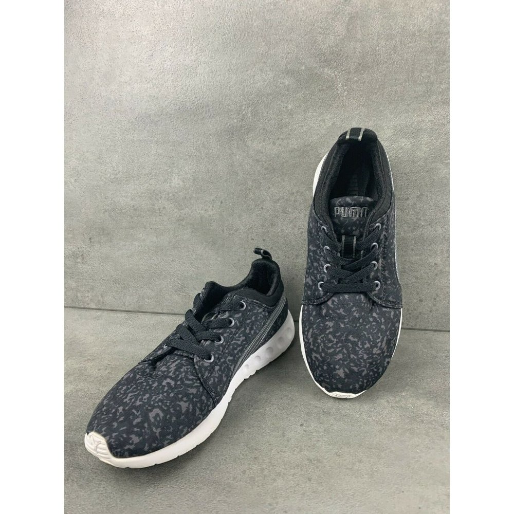 Puma Women's Carson Runner Running Shoes sneakers Sz 7.5 Black / Grey